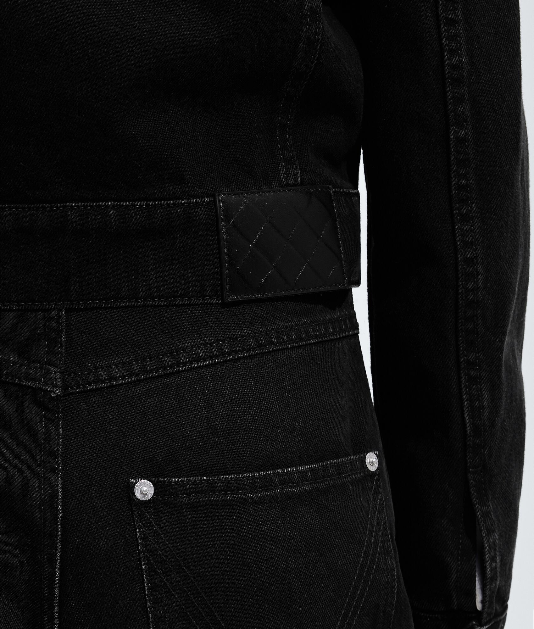 BOTTEGA VENETA 褪色黑牛仔夹克