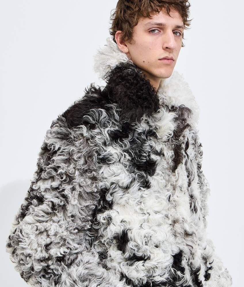 BOTTEGA VENETA 斑纹卷曲羊毛皮大衣