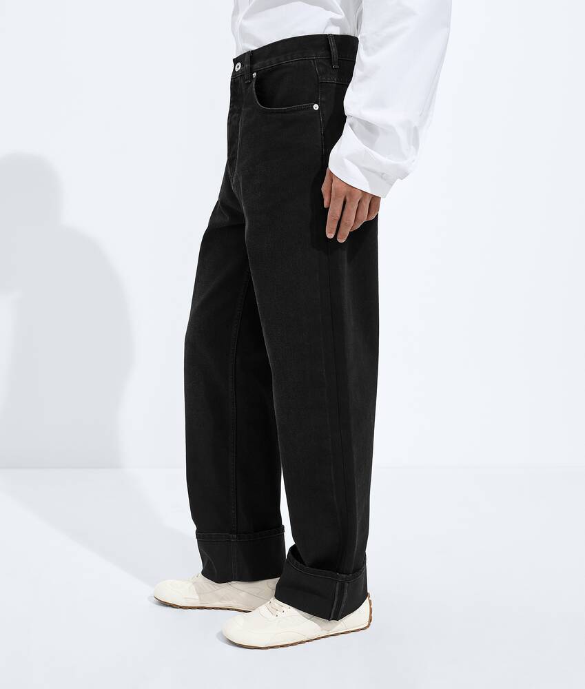 BOTTEGA VENETA 褪色黑翻边牛仔裤