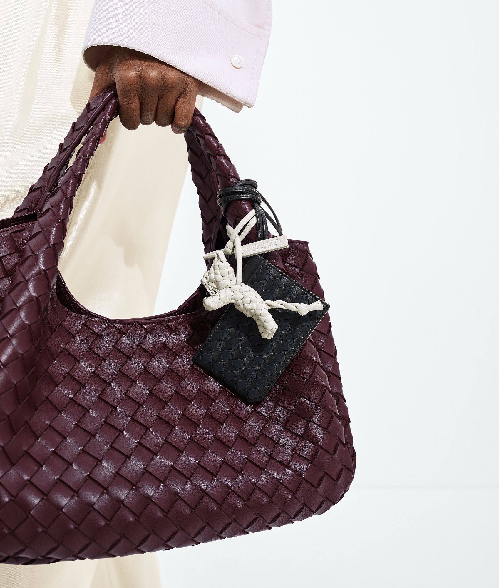 BOTTEGA VENETA Intrecciato Piccolo编织证件卡包