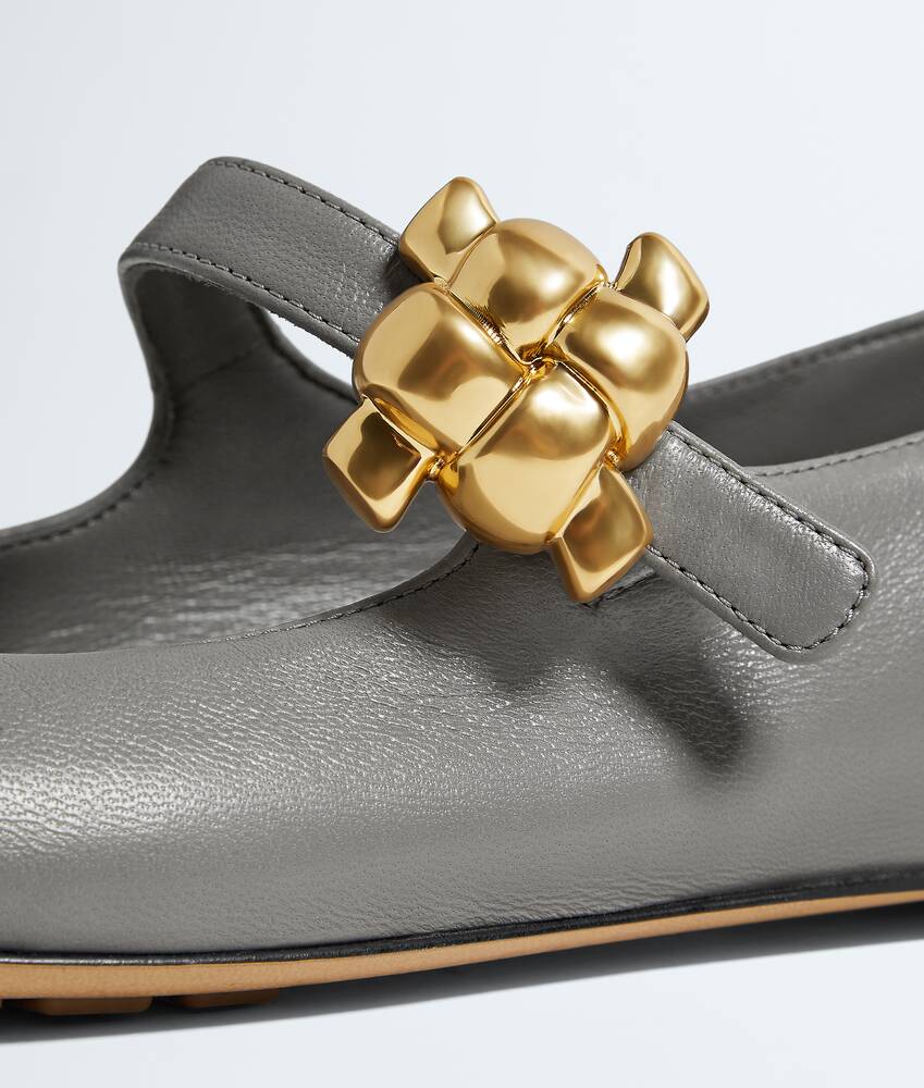 BOTTEGA VENETA 女士Charlotte玛丽珍平底芭蕾舞鞋