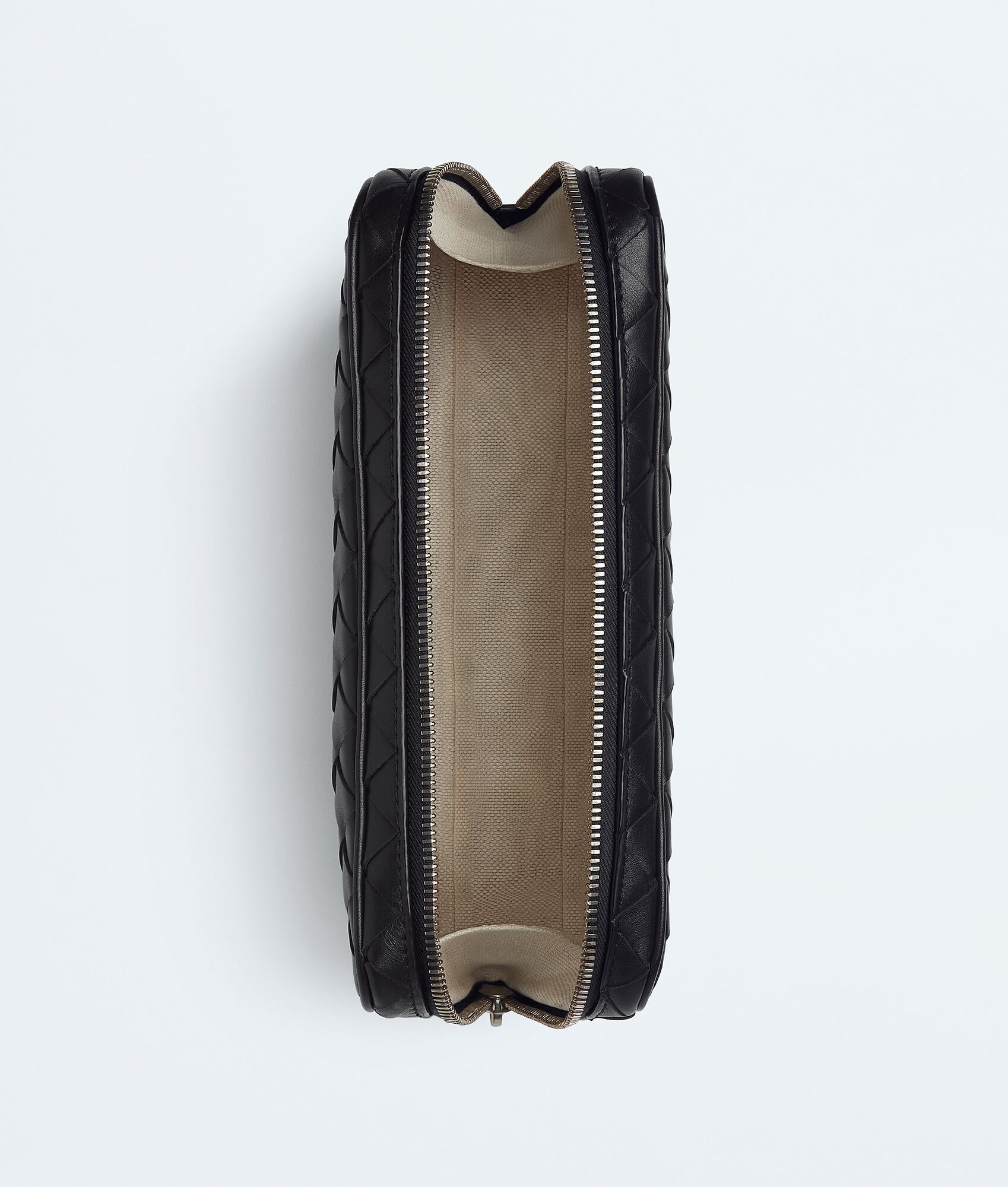 BOTTEGA VENETA Intrecciato编织中号收纳包