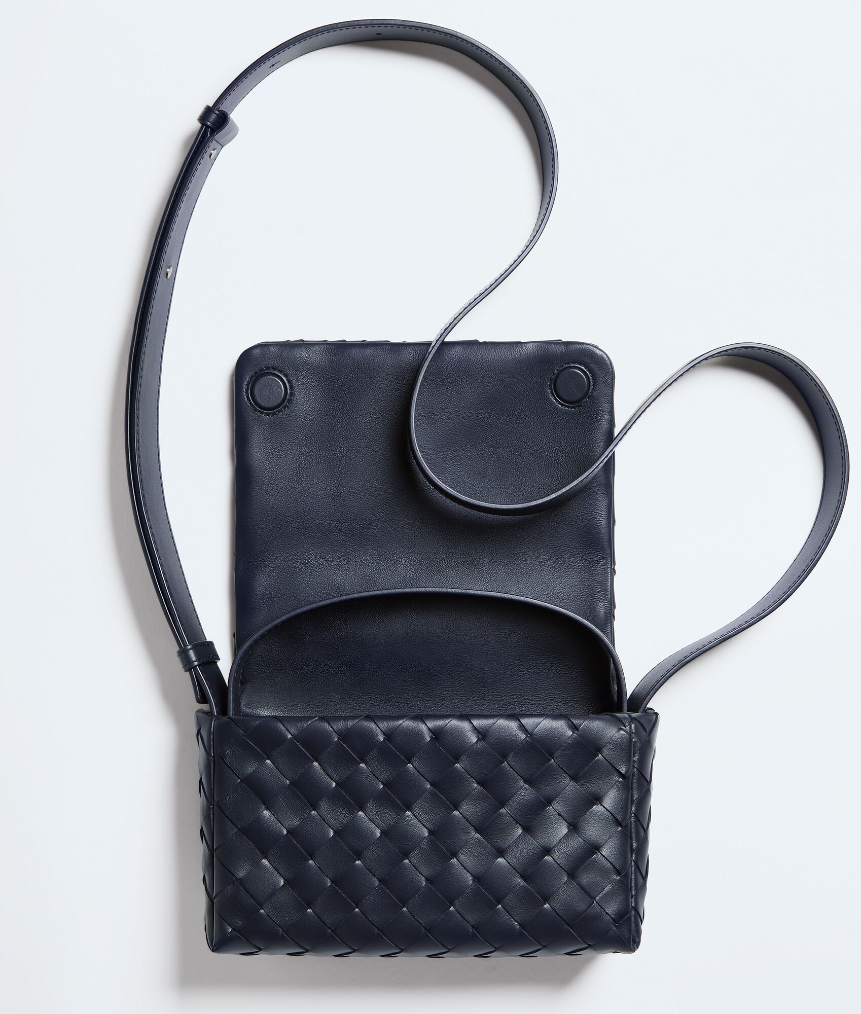 BOTTEGA VENETA 迷你Intrecciato编织翻盖手袋