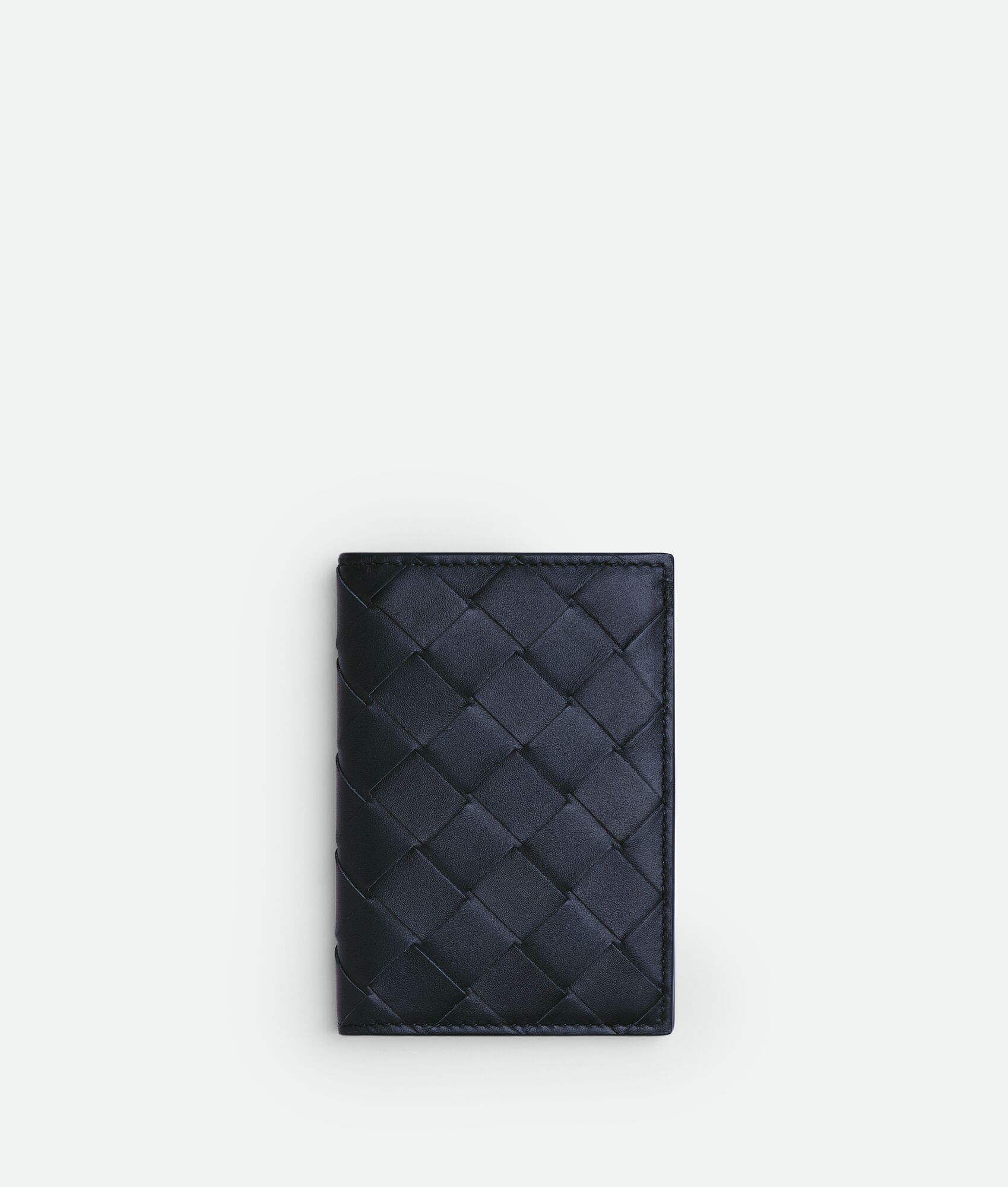BOTTEGA VENETA Intrecciato编织翻盖卡包