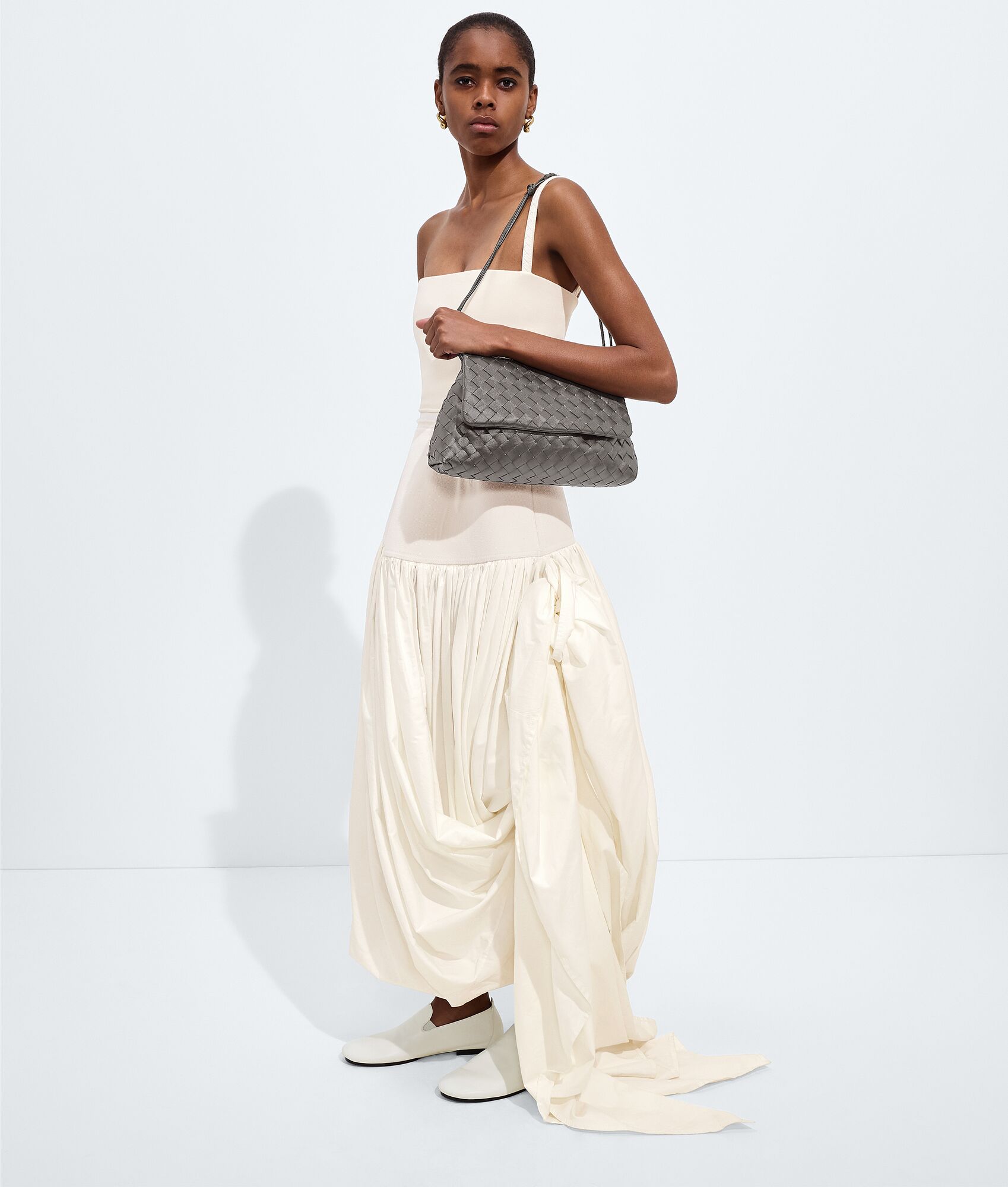 BOTTEGA VENETA Giorno肩背包