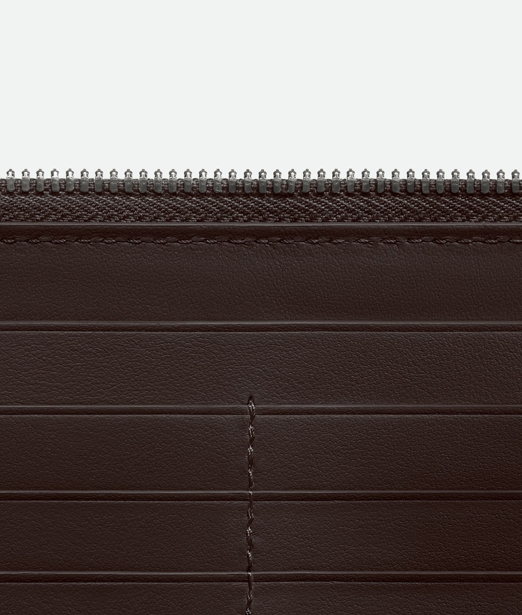 BOTTEGA VENETA Intrecciato编织环绕式拉链钱包