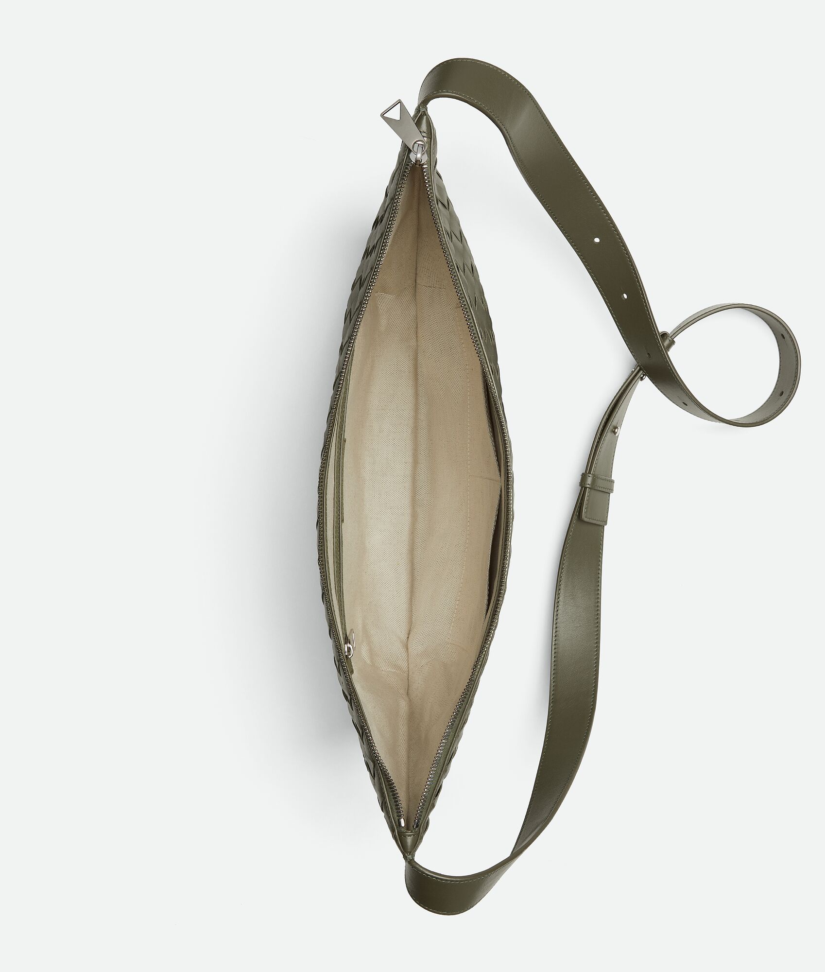 BOTTEGA VENETA Intrecciato编织Day单肩包