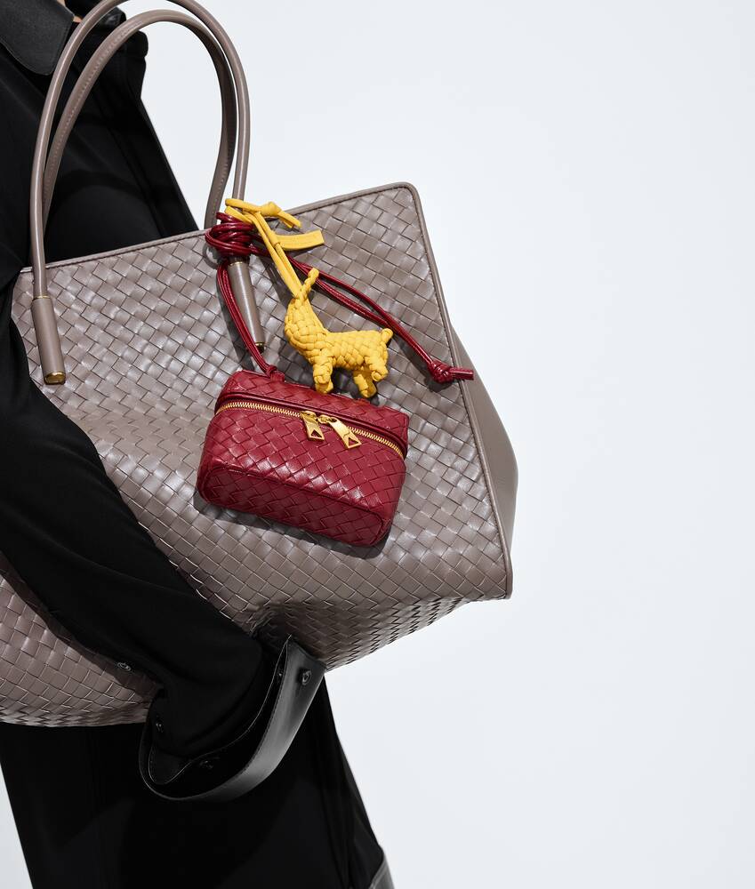 BOTTEGA VENETA 小兔造型挂件