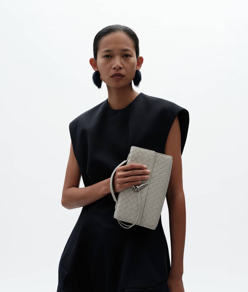 BOTTEGA VENETA Andiamo 25手拿包