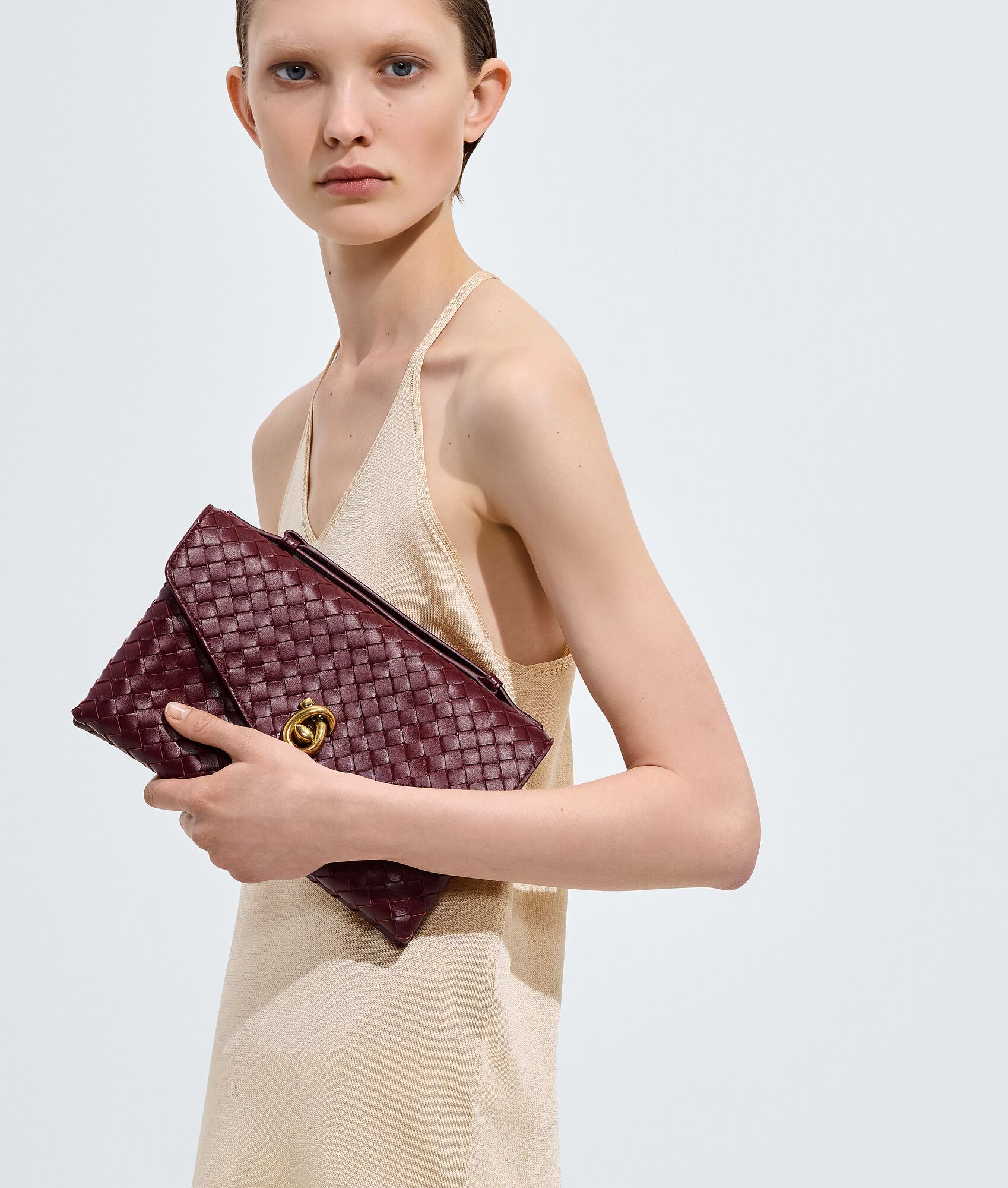 BOTTEGA VENETA Knot Lock斜挎包