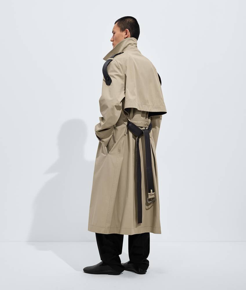 BOTTEGA VENETA 轻盈棉质风衣 