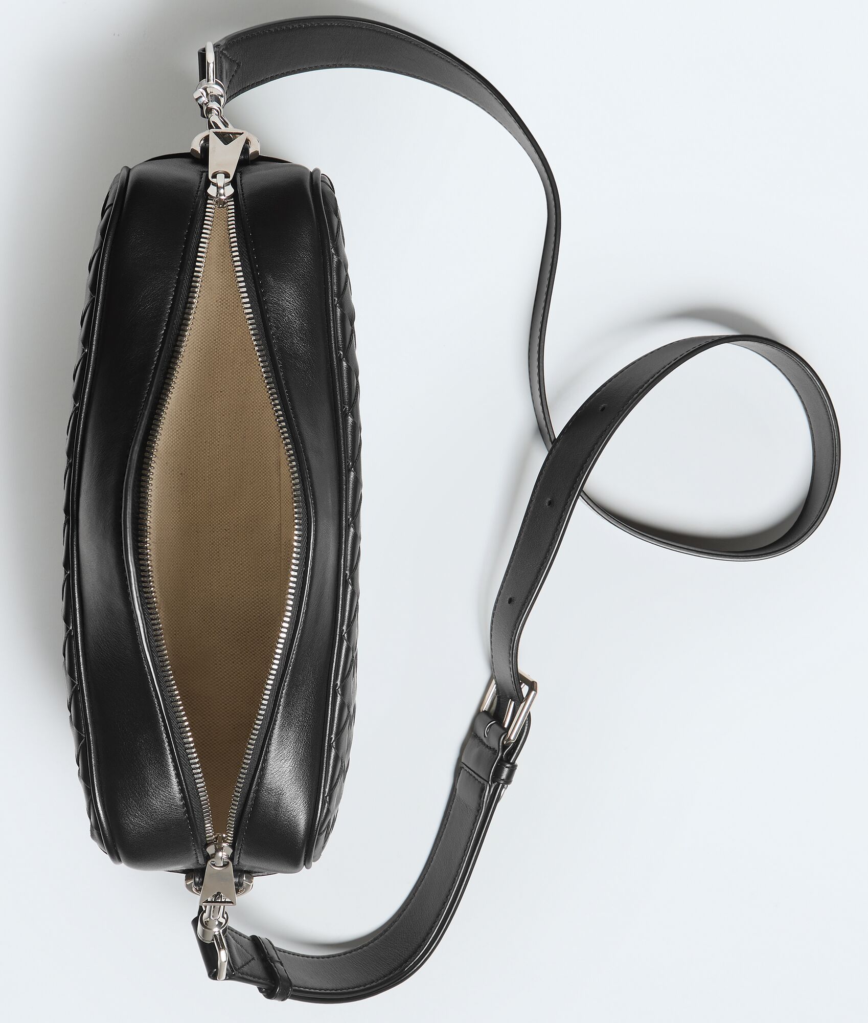 BOTTEGA VENETA Intrecciato编织相机包