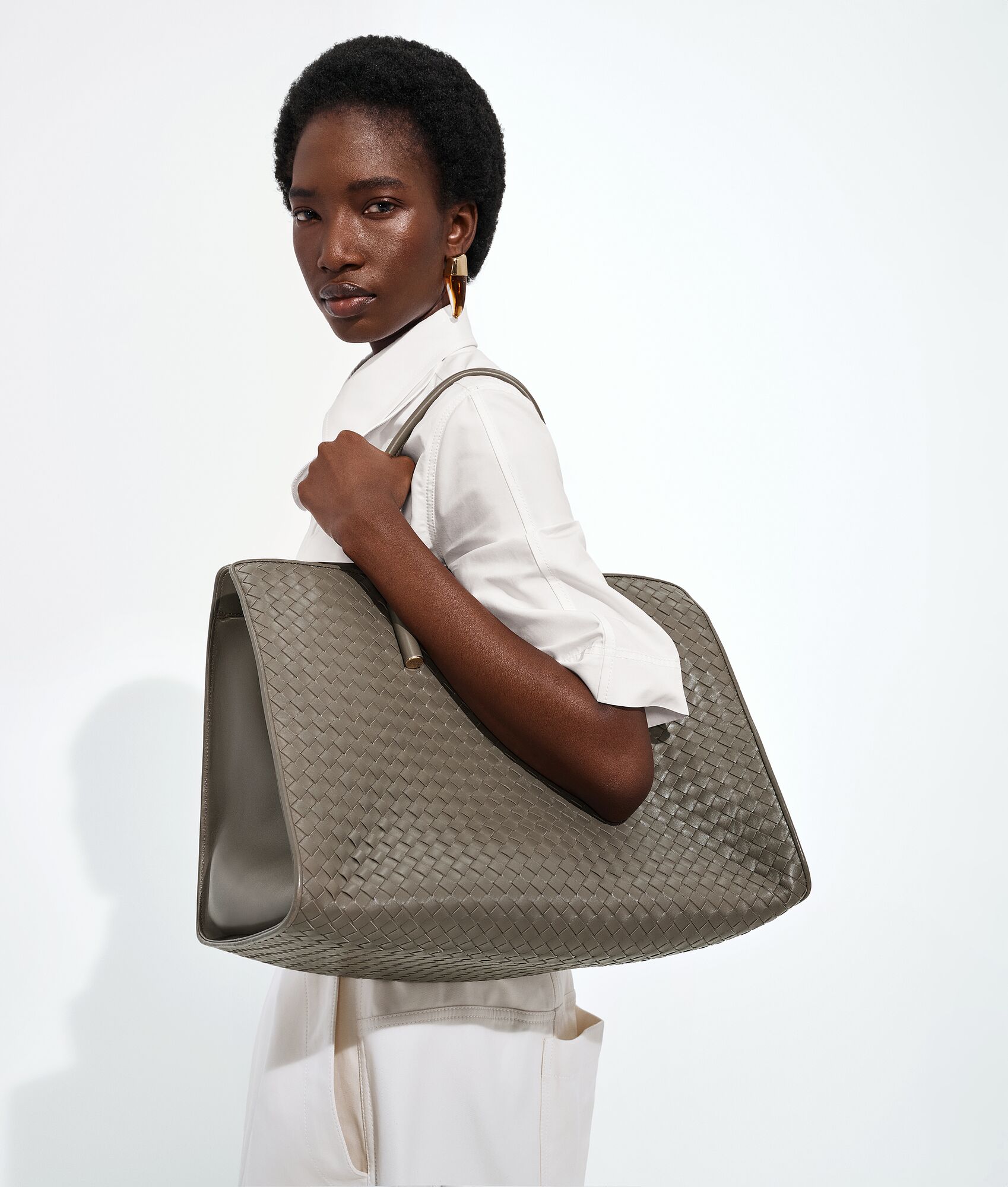 BOTTEGA VENETA 大号Barbara托特手袋