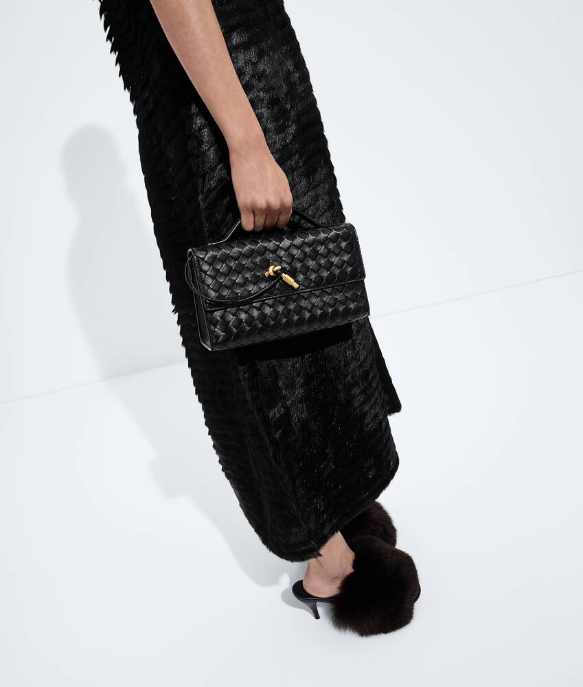 BOTTEGA VENETA Andiamo 25手拿包
