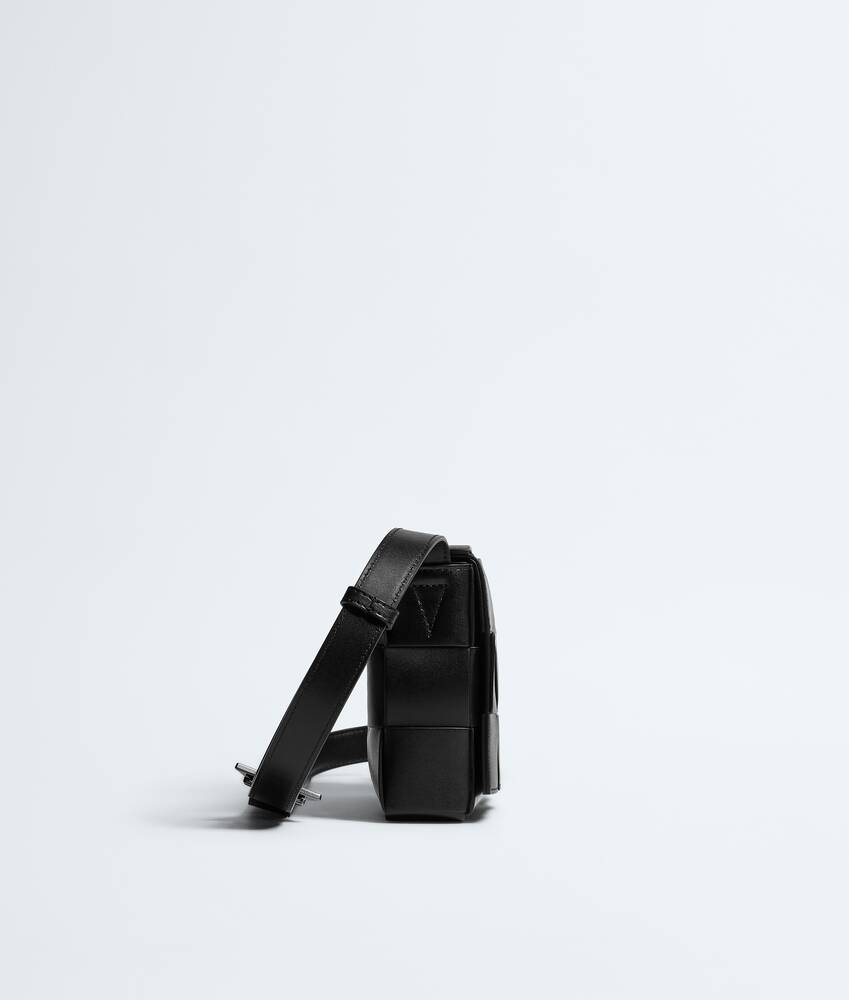 BOTTEGA VENETA Cassette斜挎包