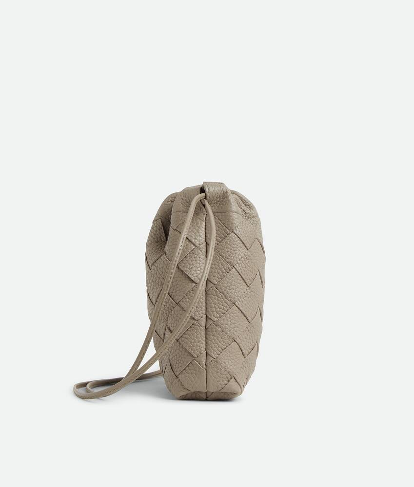 BOTTEGA VENETA 竖款Dustbag斜挎包