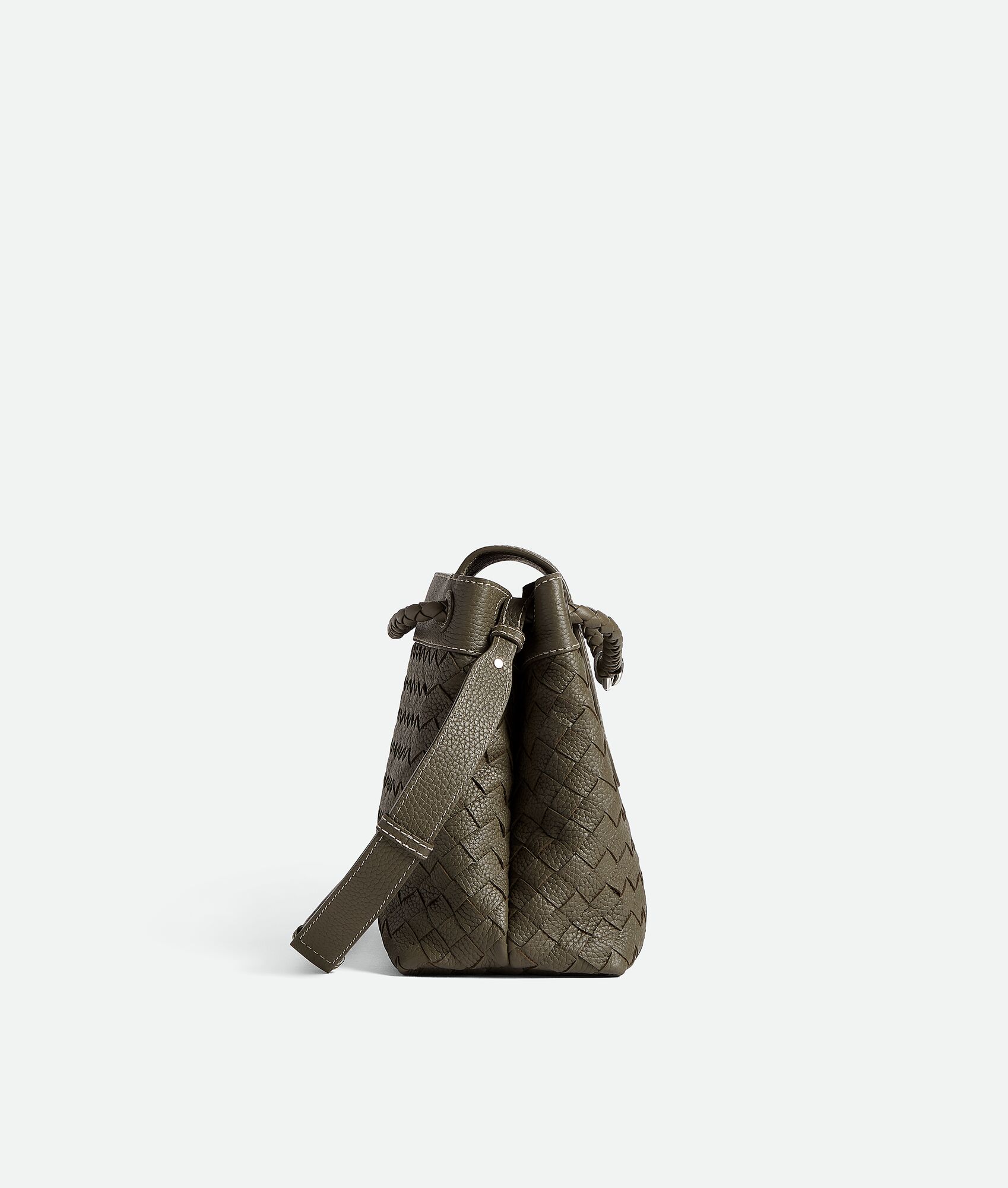 BOTTEGA VENETA Andiamo背提包