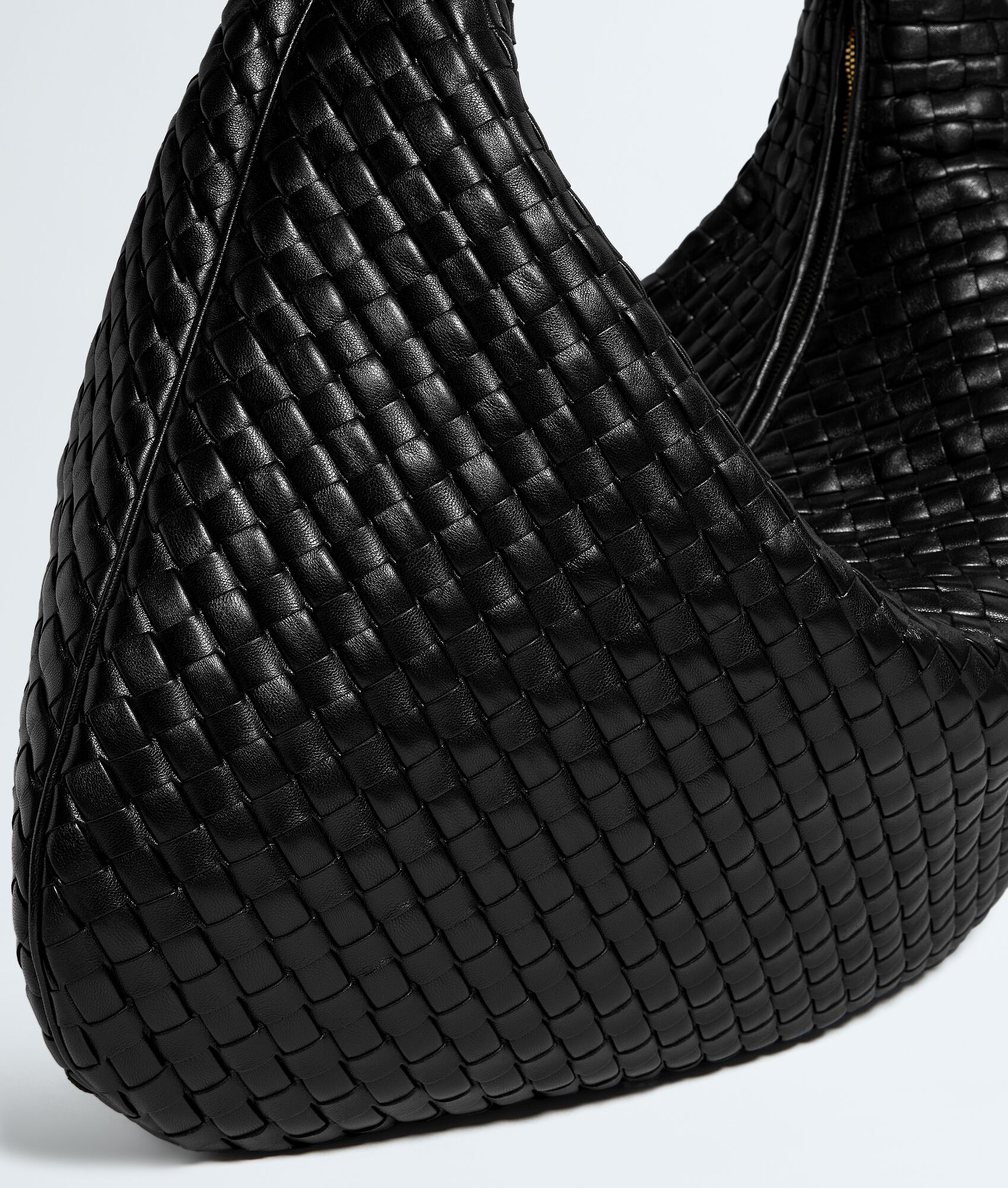 BOTTEGA VENETA 加大号Veneta肩背包