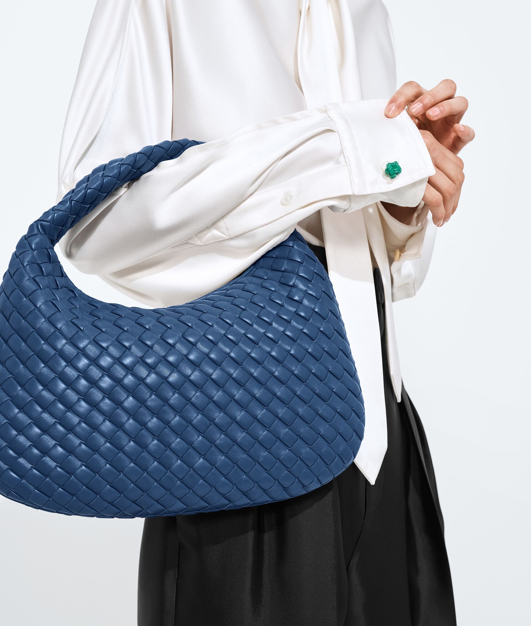 BOTTEGA VENETA 小号Veneta肩背包