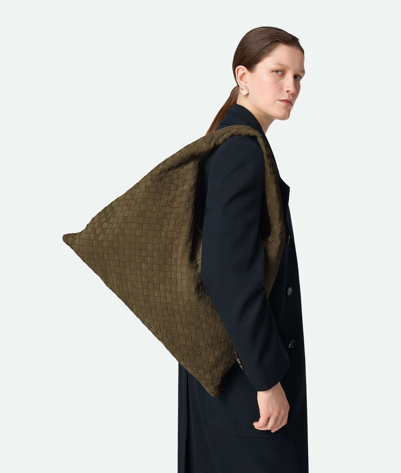 BOTTEGA VENETA 大号Hop肩背包