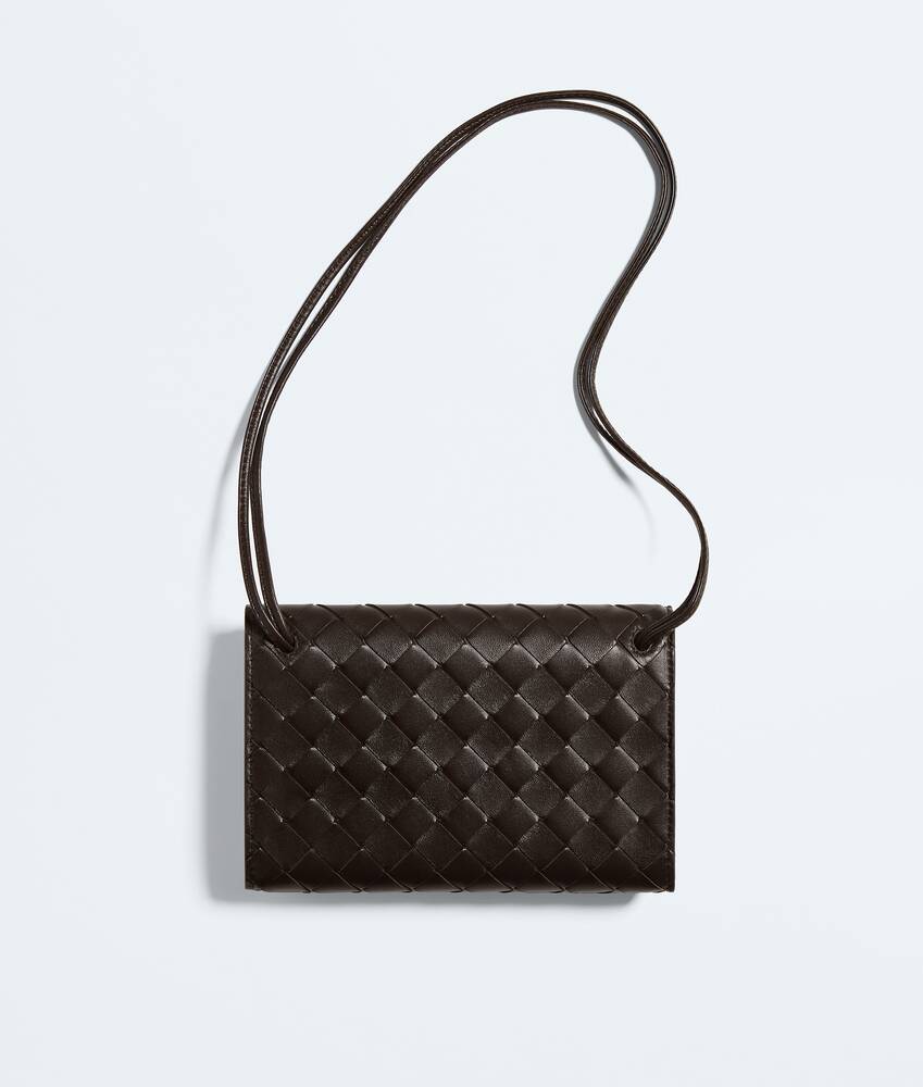 BOTTEGA VENETA Andiamo斜挎包