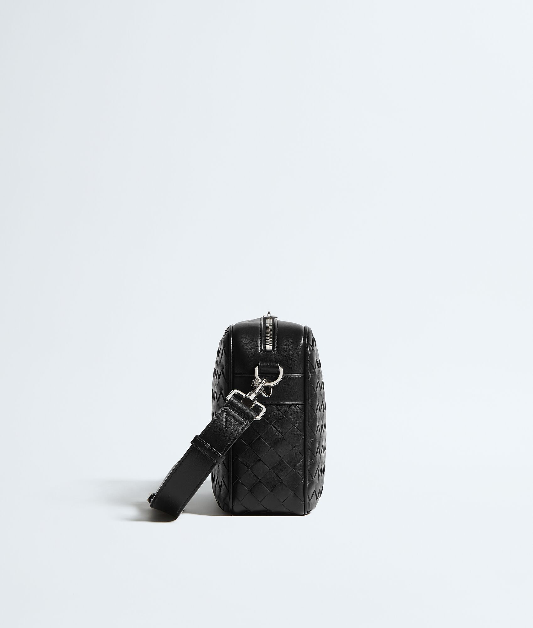 BOTTEGA VENETA Intrecciato编织相机包