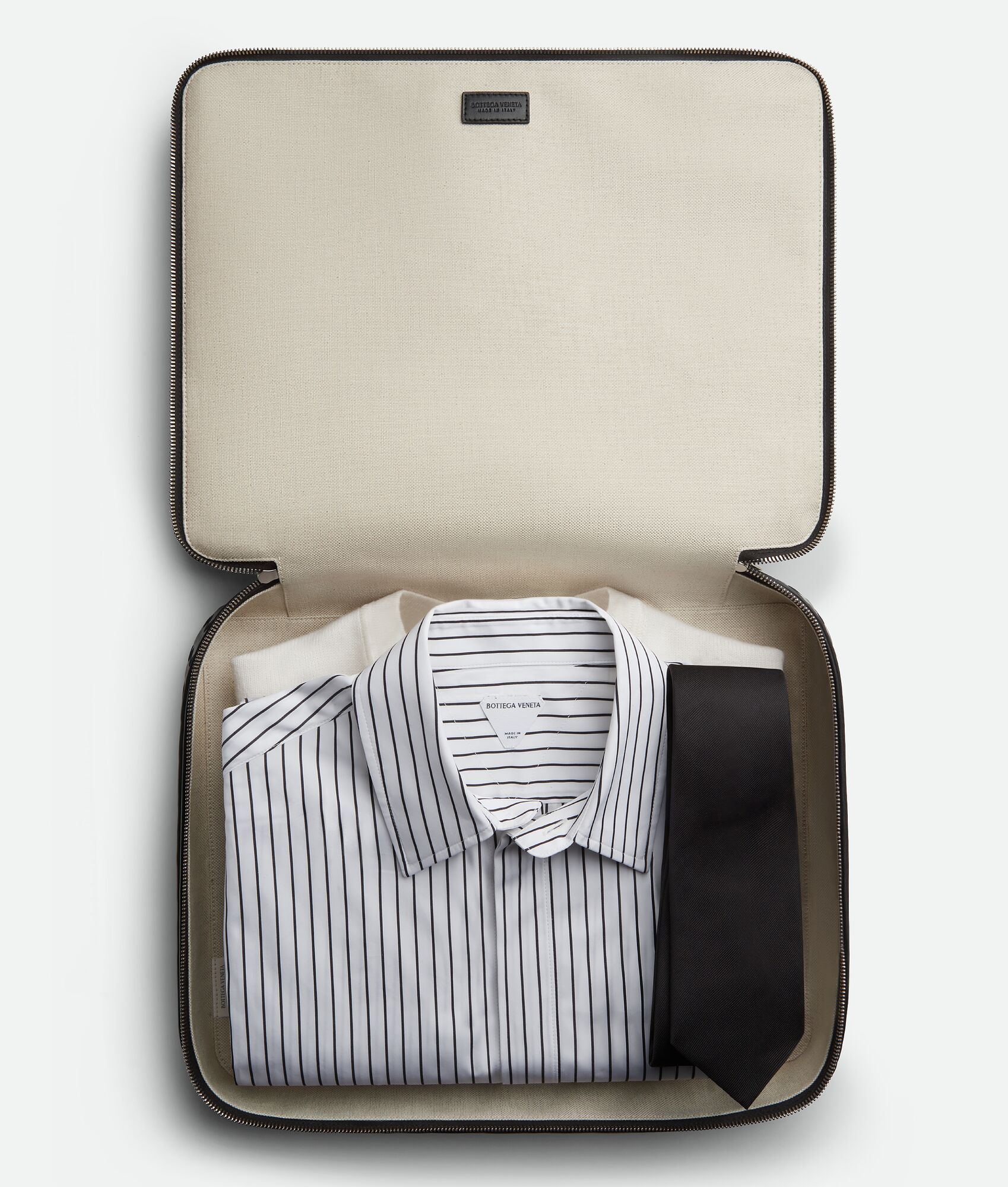 BOTTEGA VENETA Intrecciato编织中号行李收纳袋