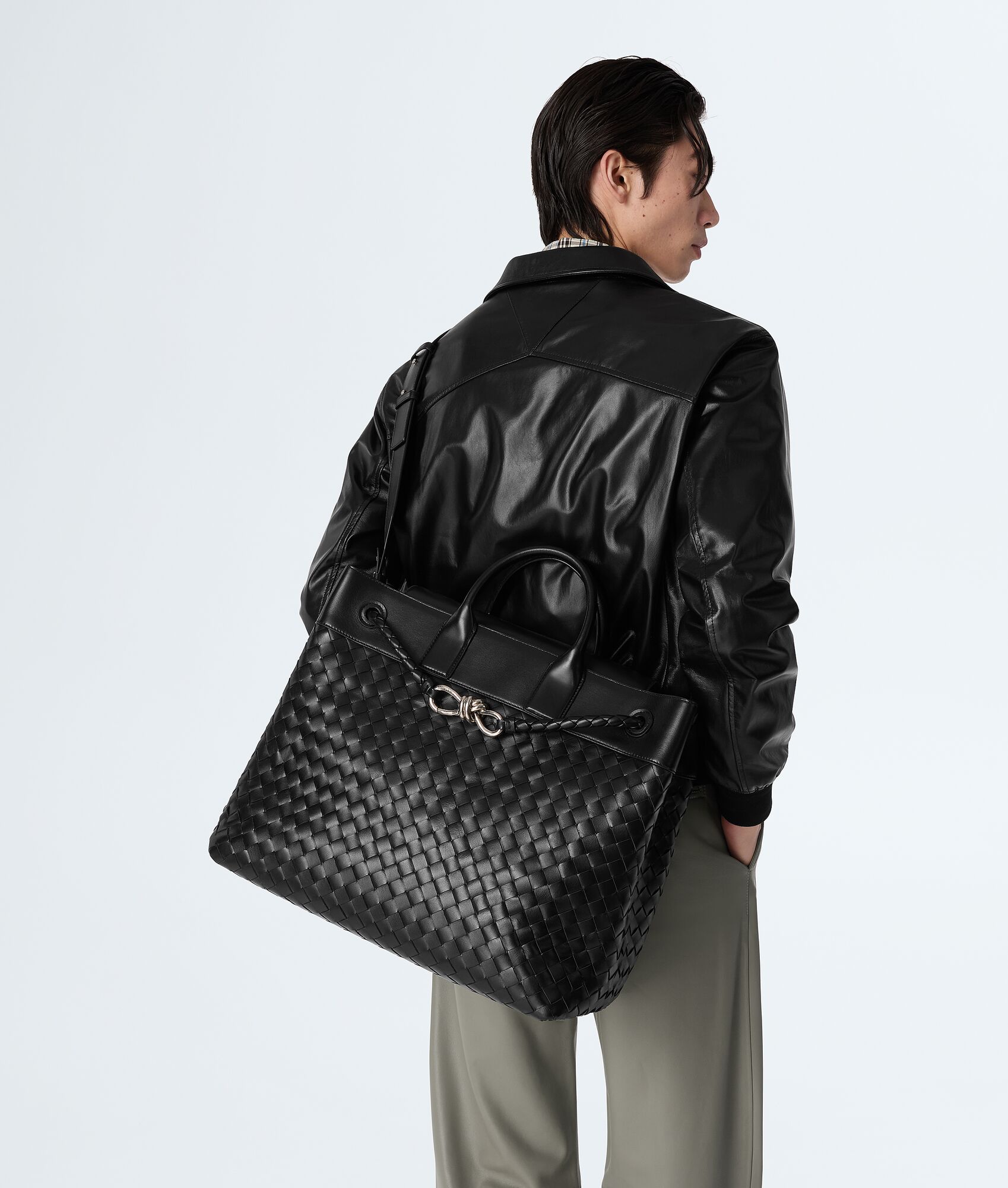BOTTEGA VENETA Andiamo Voyager旅行包