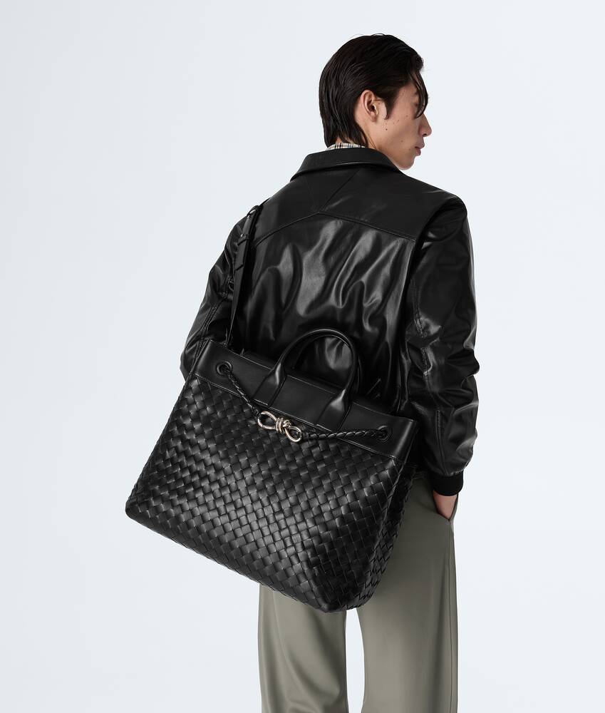 BOTTEGA VENETA Andiamo Voyager旅行包