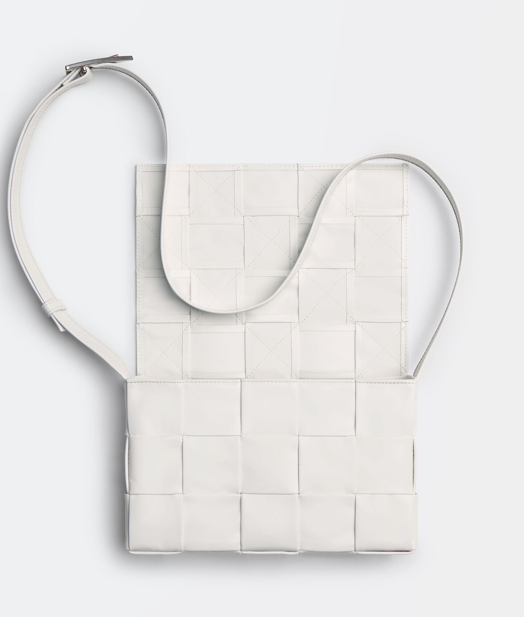 BOTTEGA VENETA Cassette斜挎包