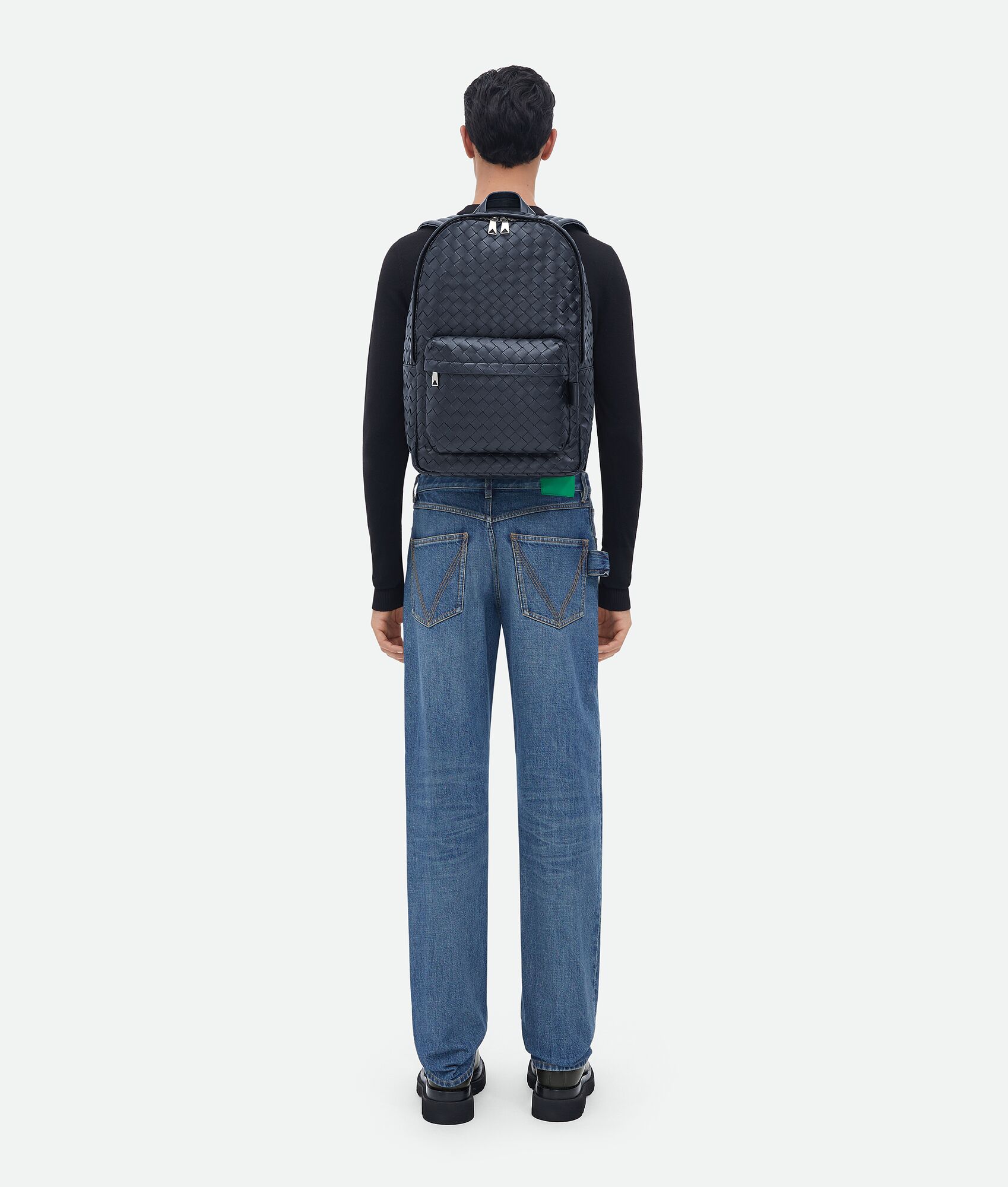 BOTTEGA VENETA 中号Intrecciato编织背包