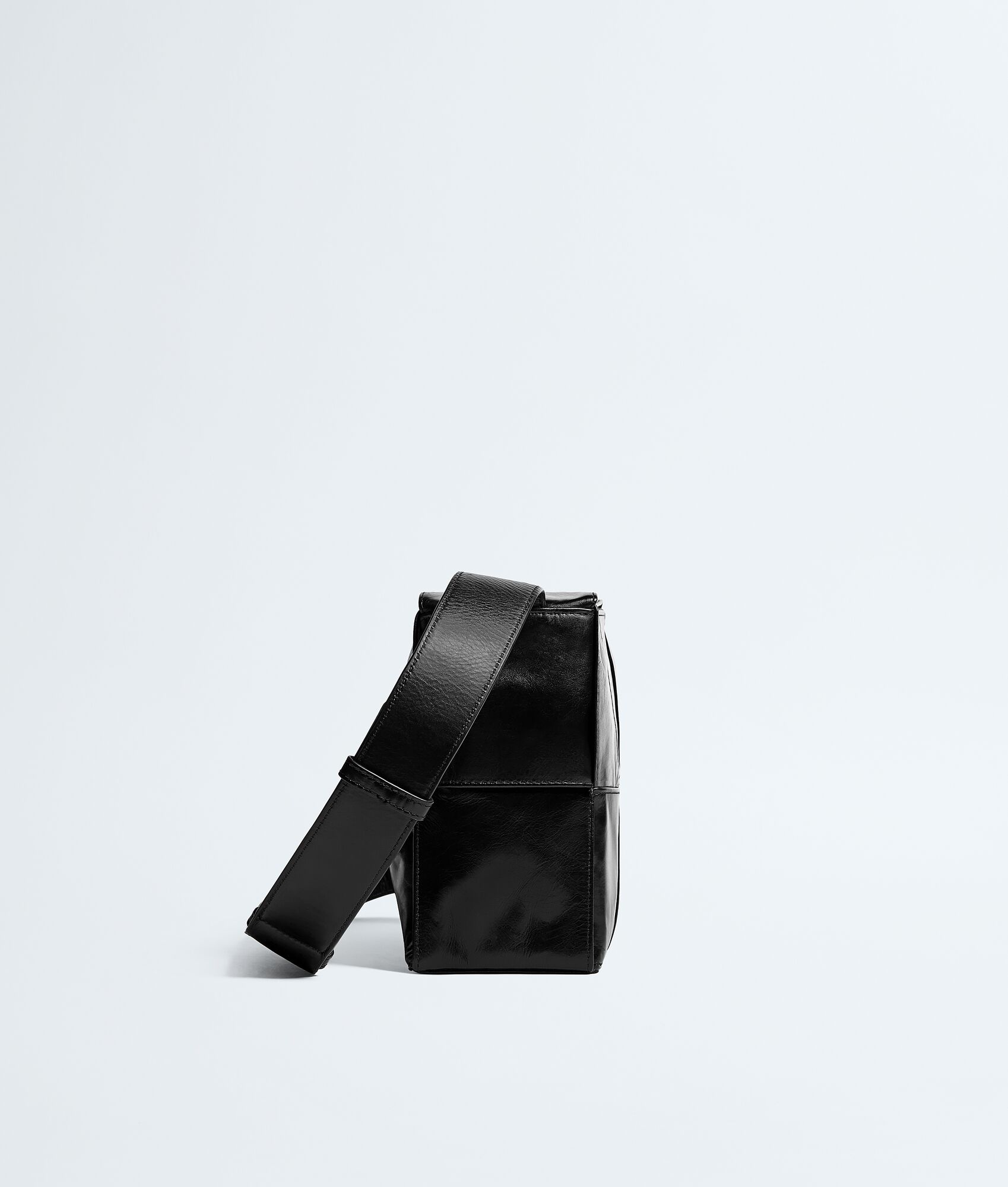 BOTTEGA VENETA Arco相机包