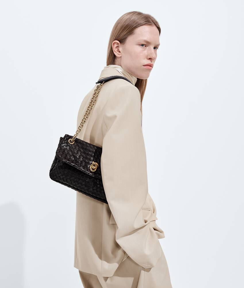BOTTEGA VENETA 手袋 | Bottega Veneta葆蝶家中国官方网站 | BV官网 | Bottega Veneta