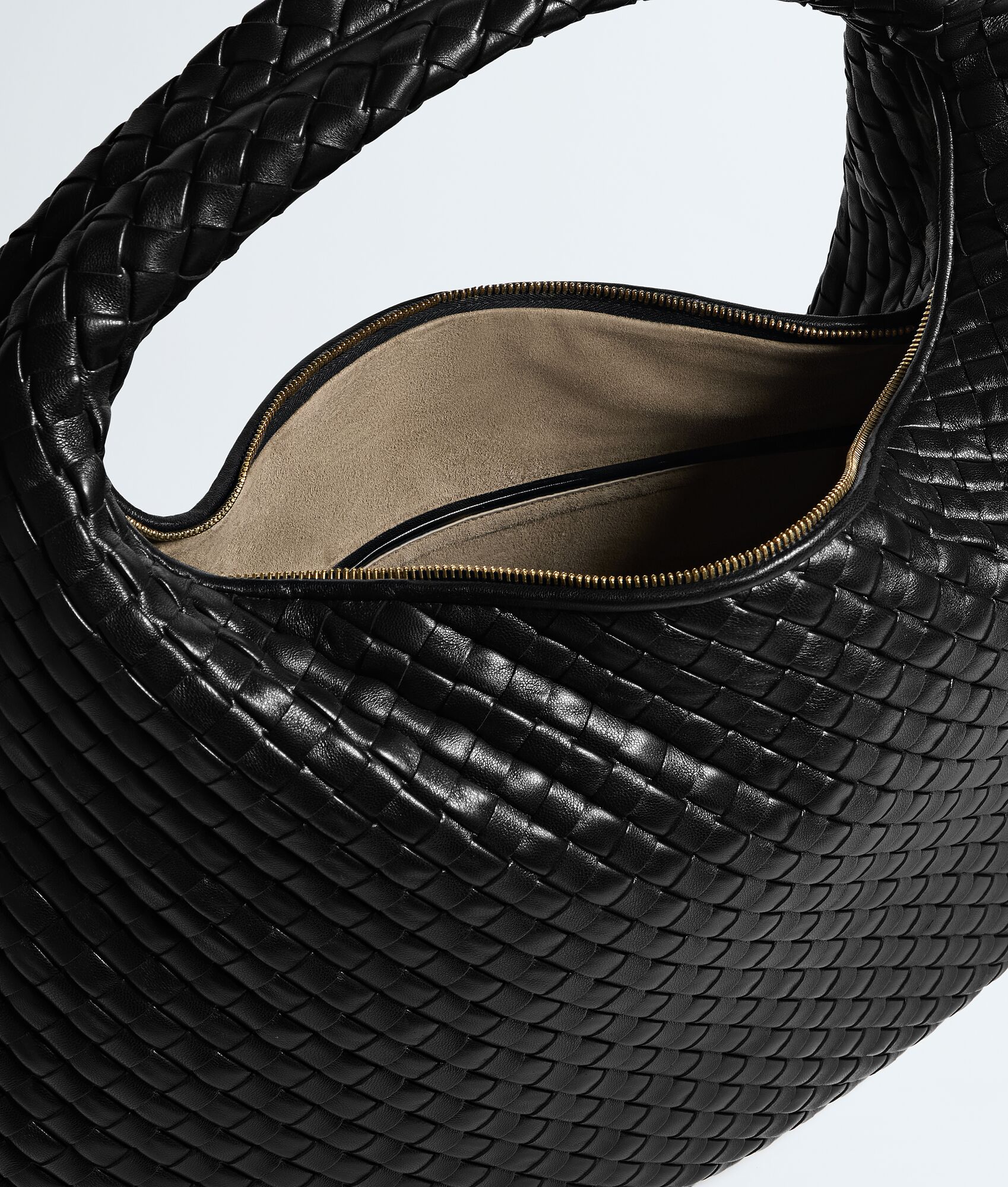 BOTTEGA VENETA 加大号Veneta肩背包