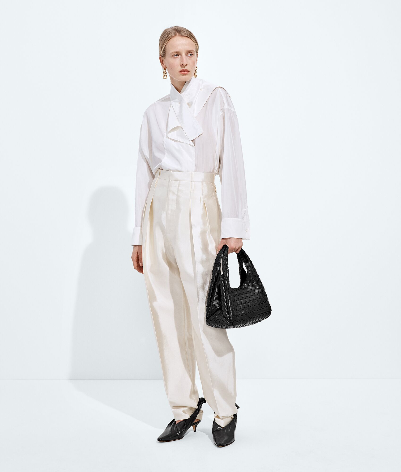 BOTTEGA VENETA 小号Campana肩背包