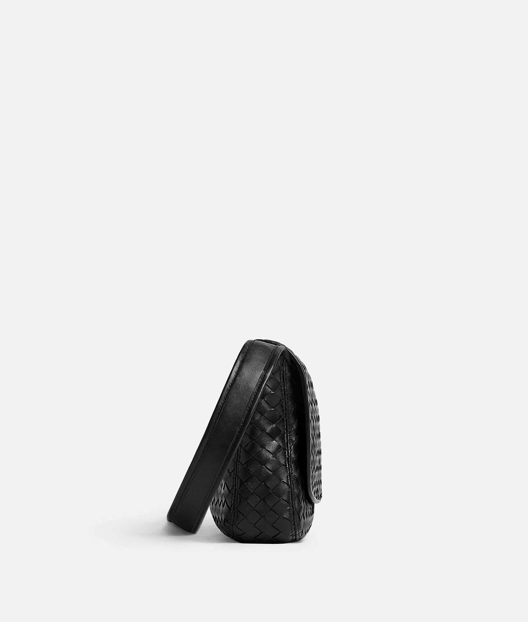 BOTTEGA VENETA Veneto翻盖背提包