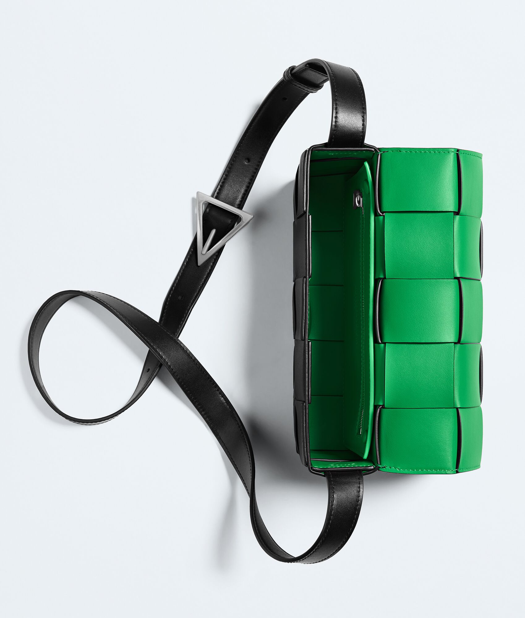 BOTTEGA VENETA Cassette斜挎包