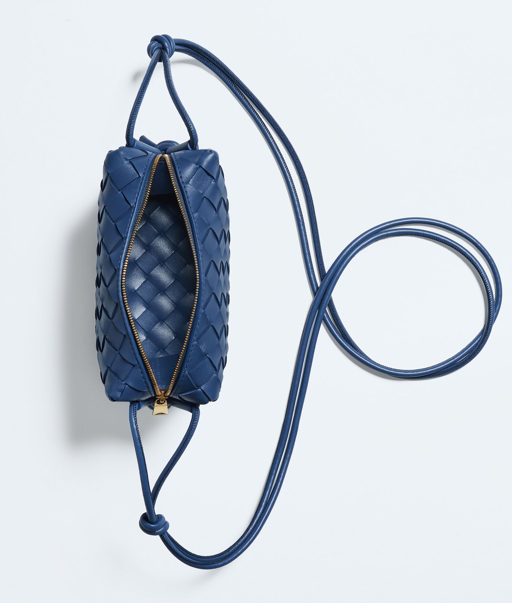 BOTTEGA VENETA 迷你Loop斜挎包