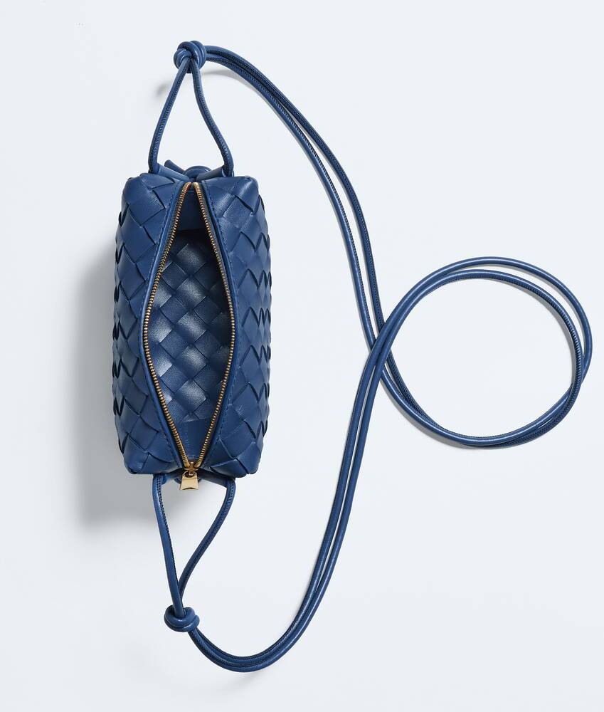 BOTTEGA VENETA 迷你Loop斜挎包