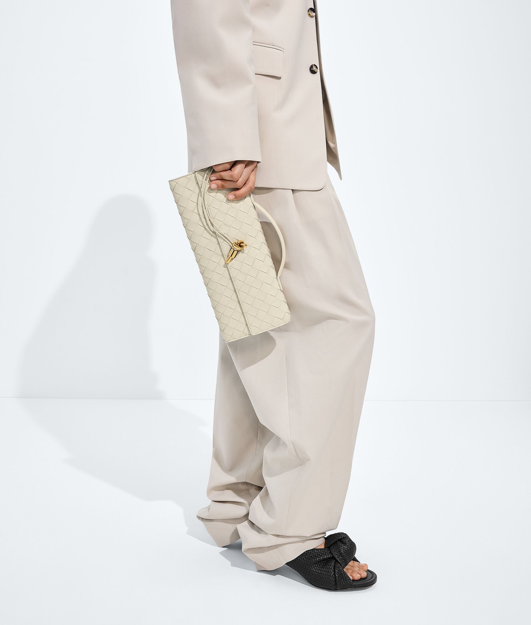 BOTTEGA VENETA Andiamo手拿包