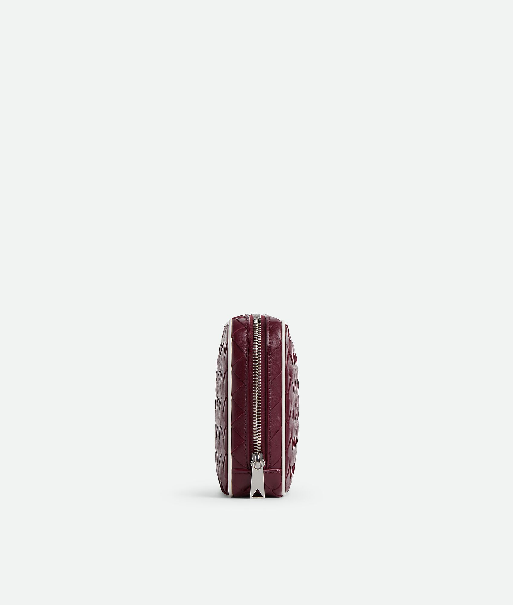 BOTTEGA VENETA 中号Intrecciato编织拉链手拿包