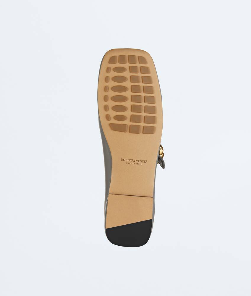 BOTTEGA VENETA 女士Charlotte玛丽珍平底芭蕾舞鞋