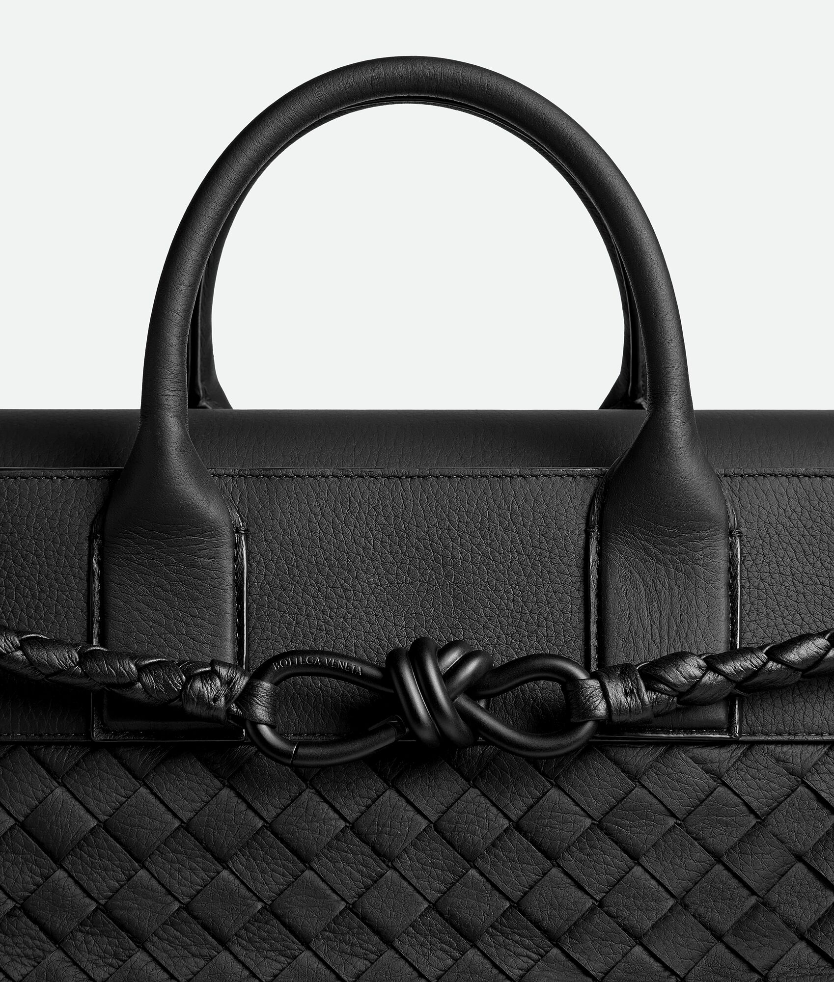 BOTTEGA VENETA Andiamo Voyager旅行包