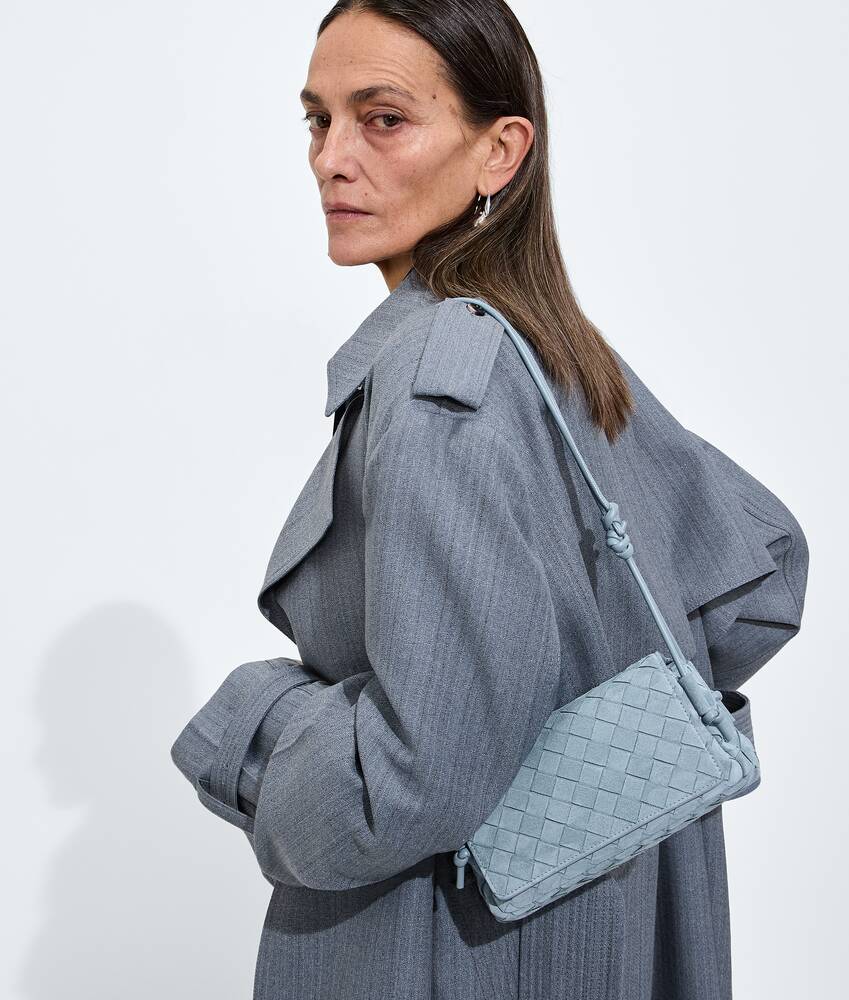 BOTTEGA VENETA 手袋 | Bottega Veneta葆蝶家中国官方网站 | BV官网 | Bottega Veneta