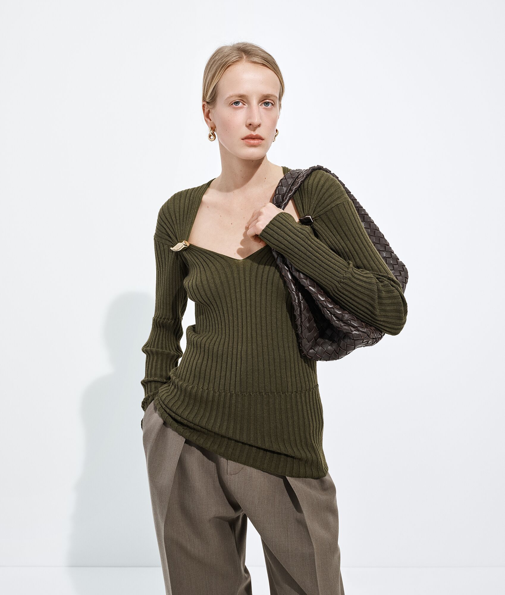 BOTTEGA VENETA Campana肩背包