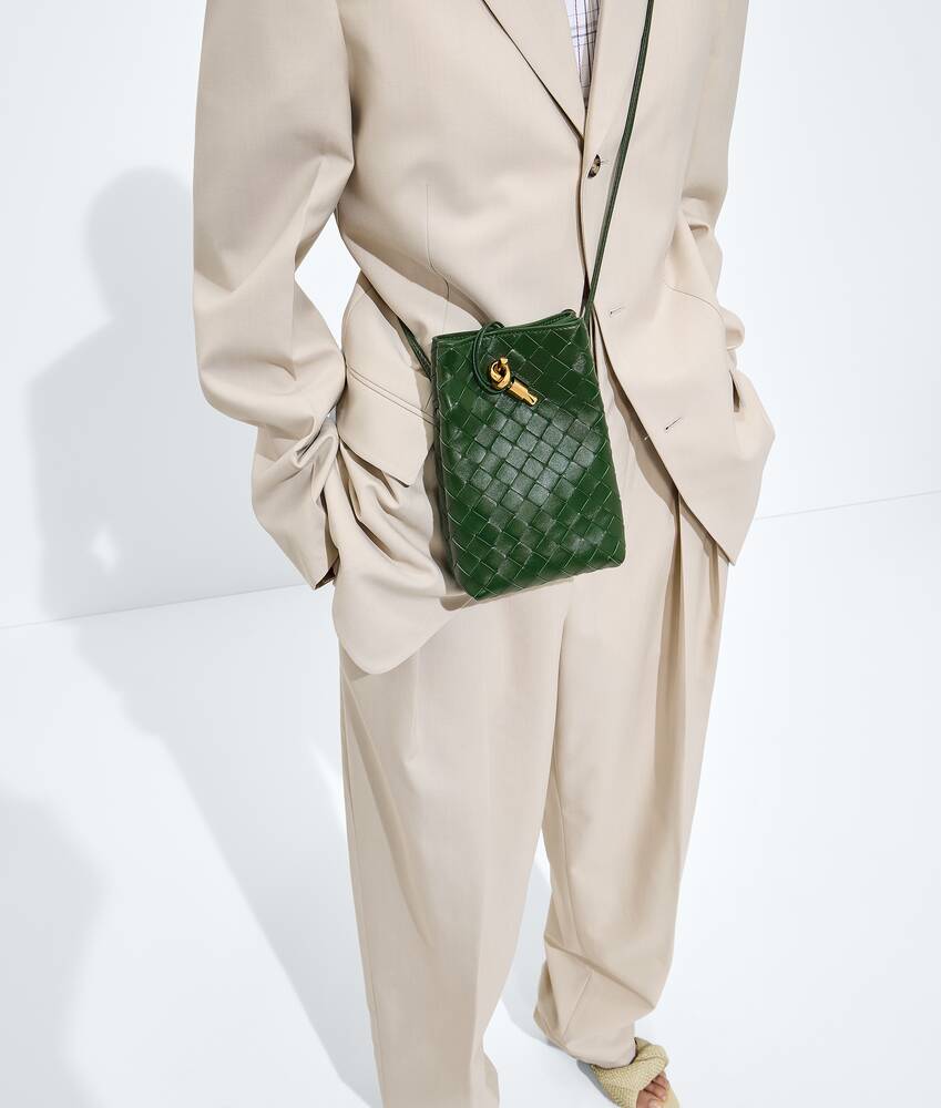 BOTTEGA VENETA Andiamo手机包