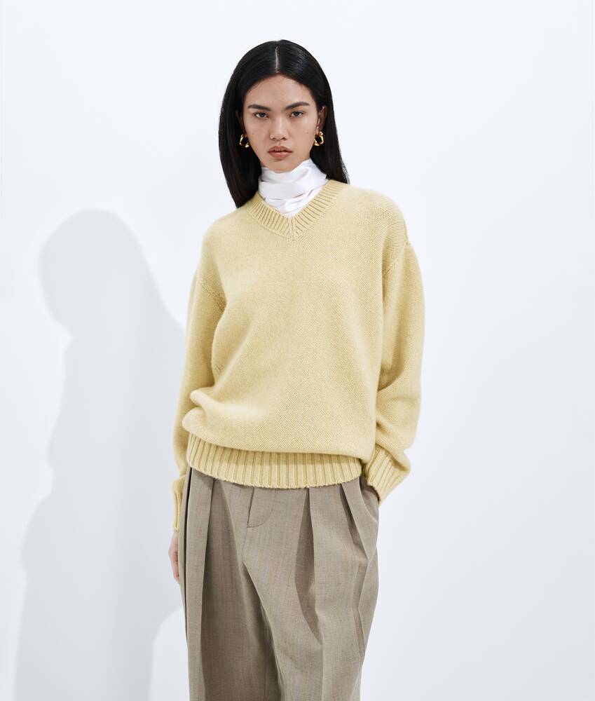 BOTTEGA VENETA 山羊绒扭结针织衫