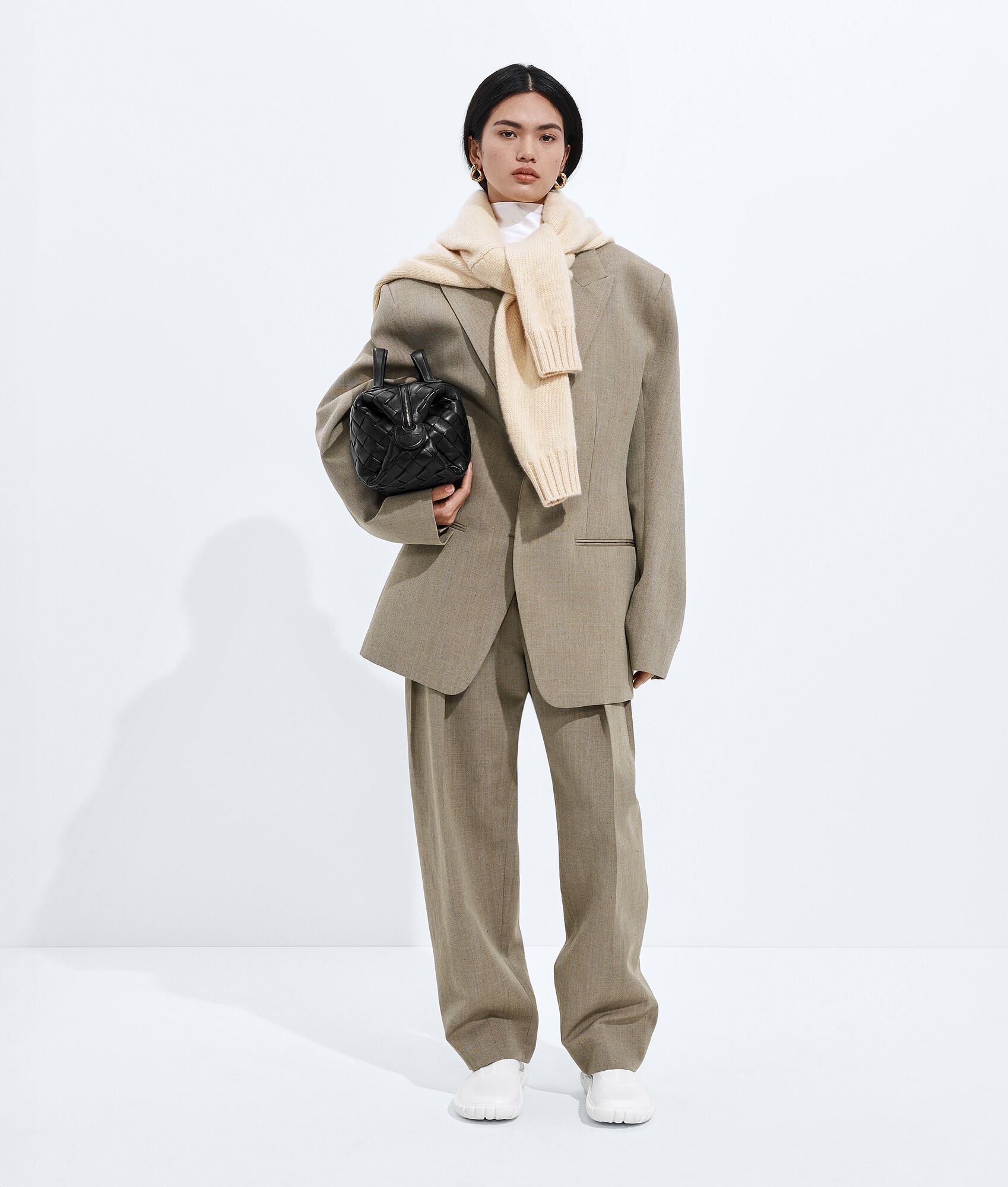 BOTTEGA VENETA 羊毛配亚麻混色夹克