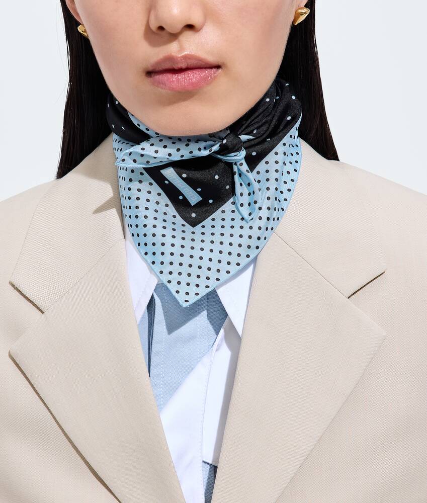 BOTTEGA VENETA 桑蚕丝斜纹方巾