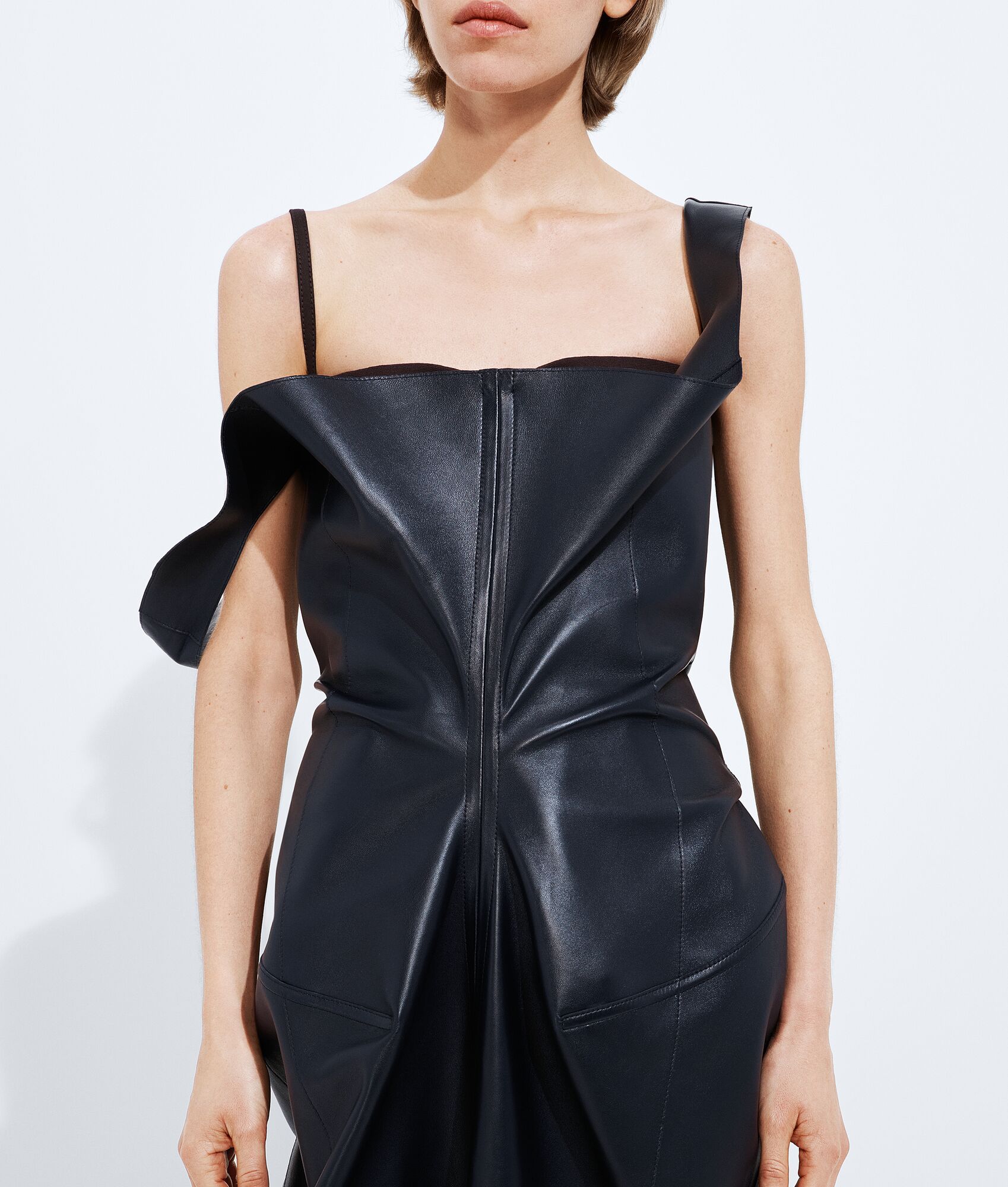 BOTTEGA VENETA 半亮面皮革连衣裙